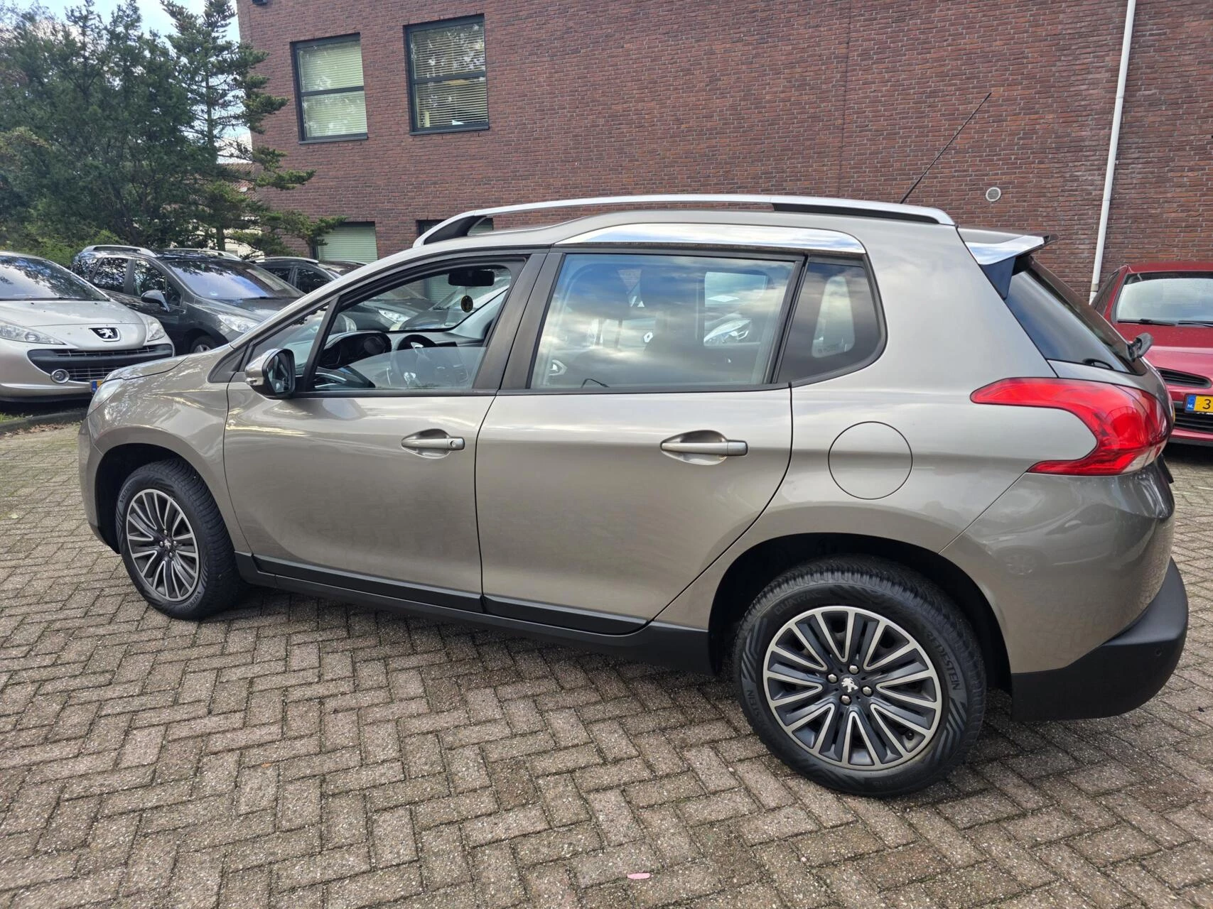 Hoofdafbeelding Peugeot 2008