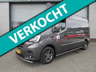 Renault Master T35 2.3 dCi 180 L2H2 airco pdc trekhaak 3 zits