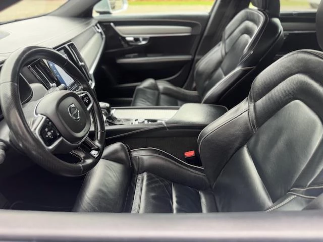 Hoofdafbeelding Volvo V90