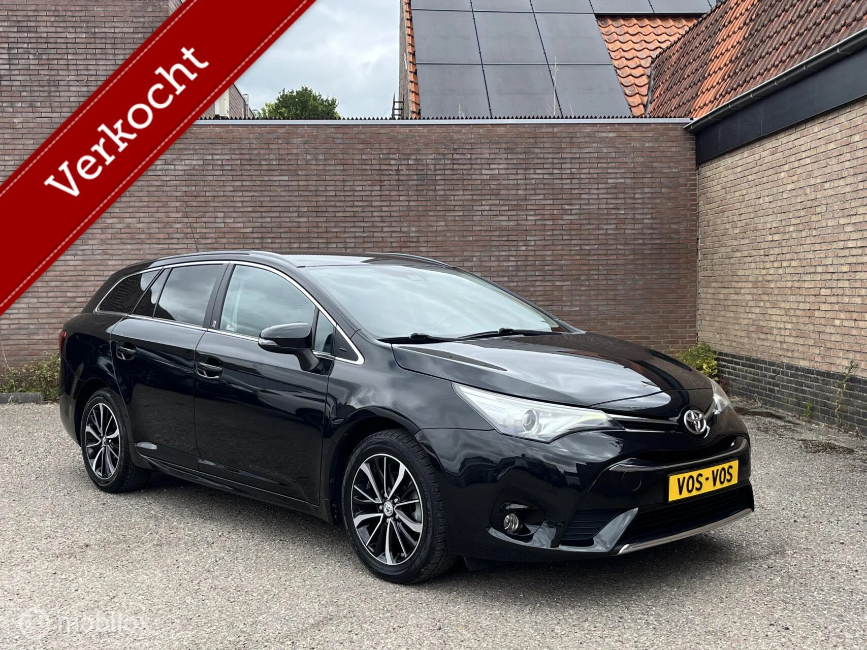 Hoofdafbeelding Toyota Avensis