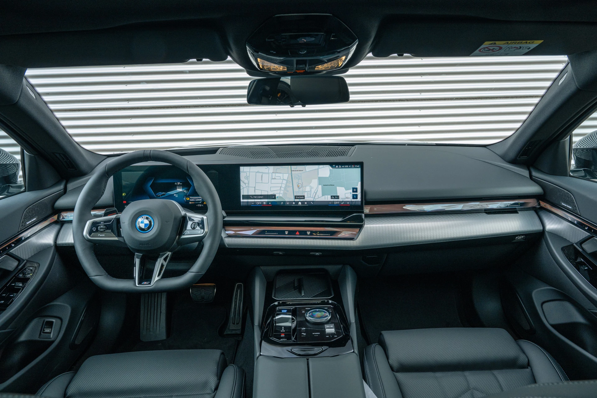 Hoofdafbeelding BMW i5