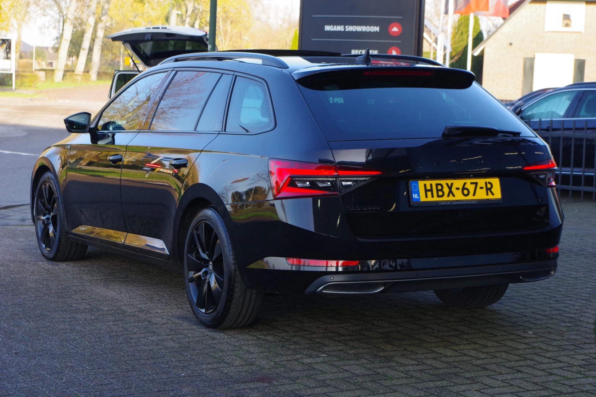 Hoofdafbeelding Škoda Superb