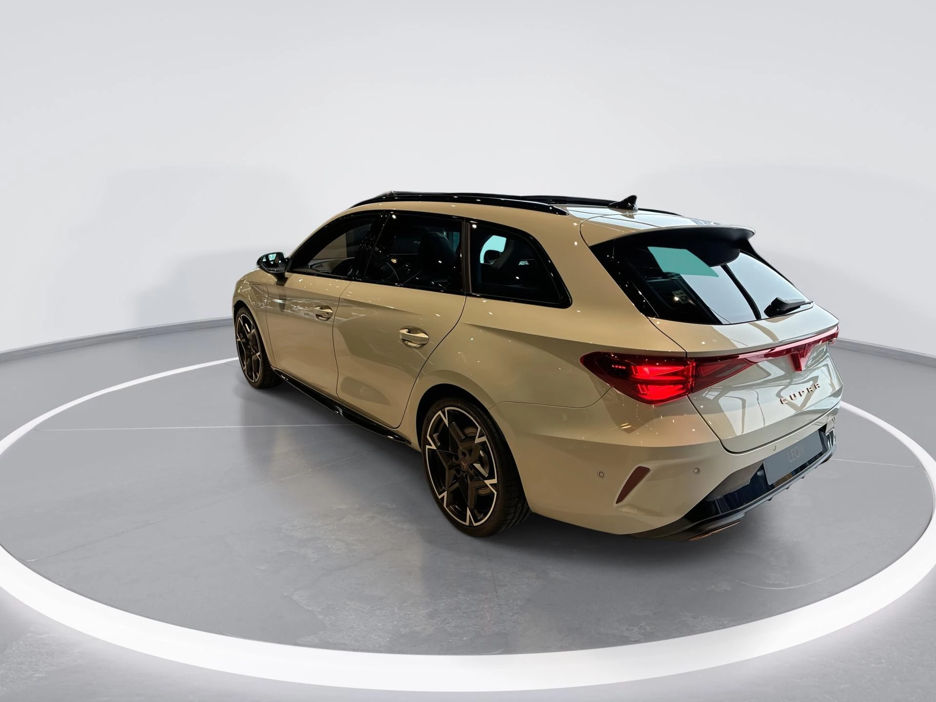 Hoofdafbeelding CUPRA Leon Sportstourer