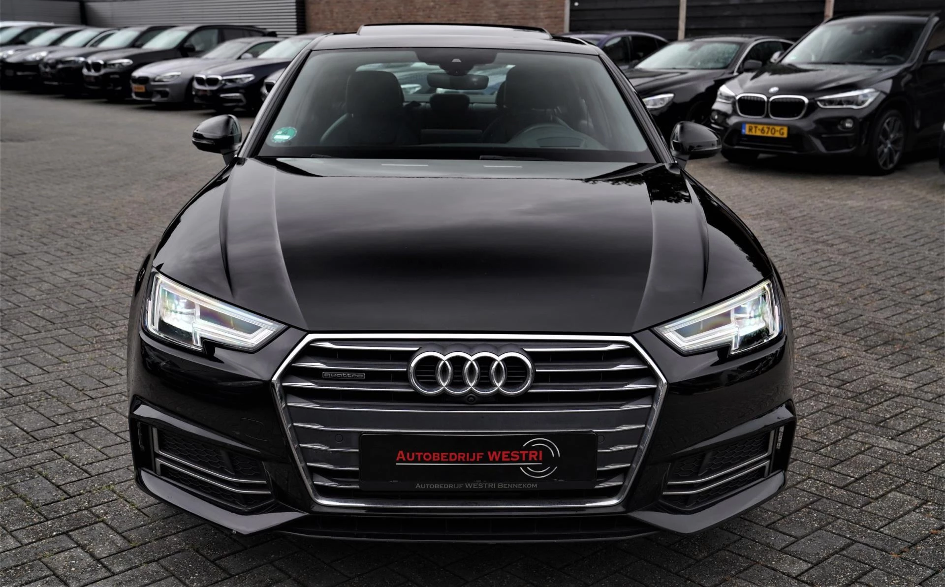 Hoofdafbeelding Audi A4