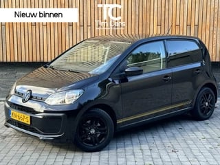 Volkswagen Up! 1.0 BMT move up! Edition | Achteruitrijcamera | Parkeersensoren achter | Multifunctioneel stuurwiel | Cruise control | Bluetooth telefoonverbinding | Lichtmetalen velgen | LED dagrijverlichting | Elektrisch pakket