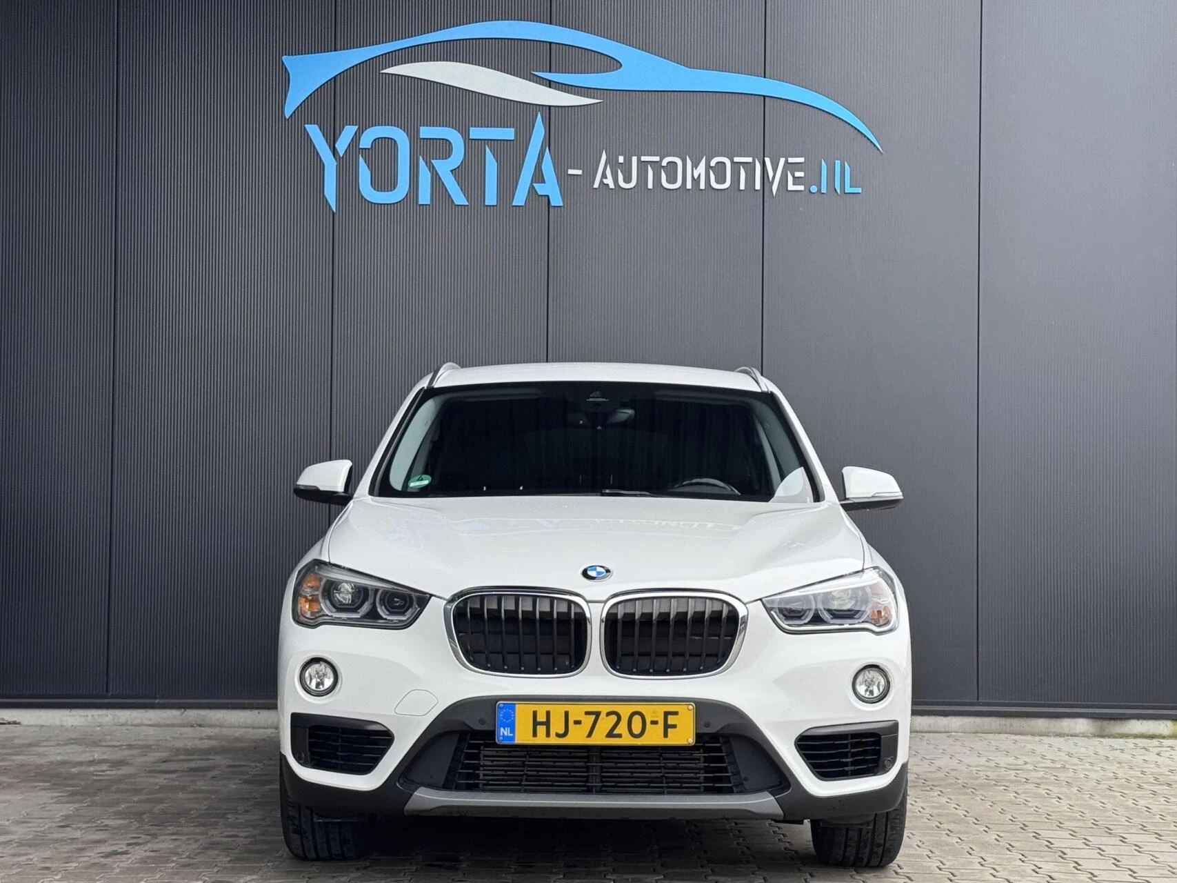 Hoofdafbeelding BMW X1