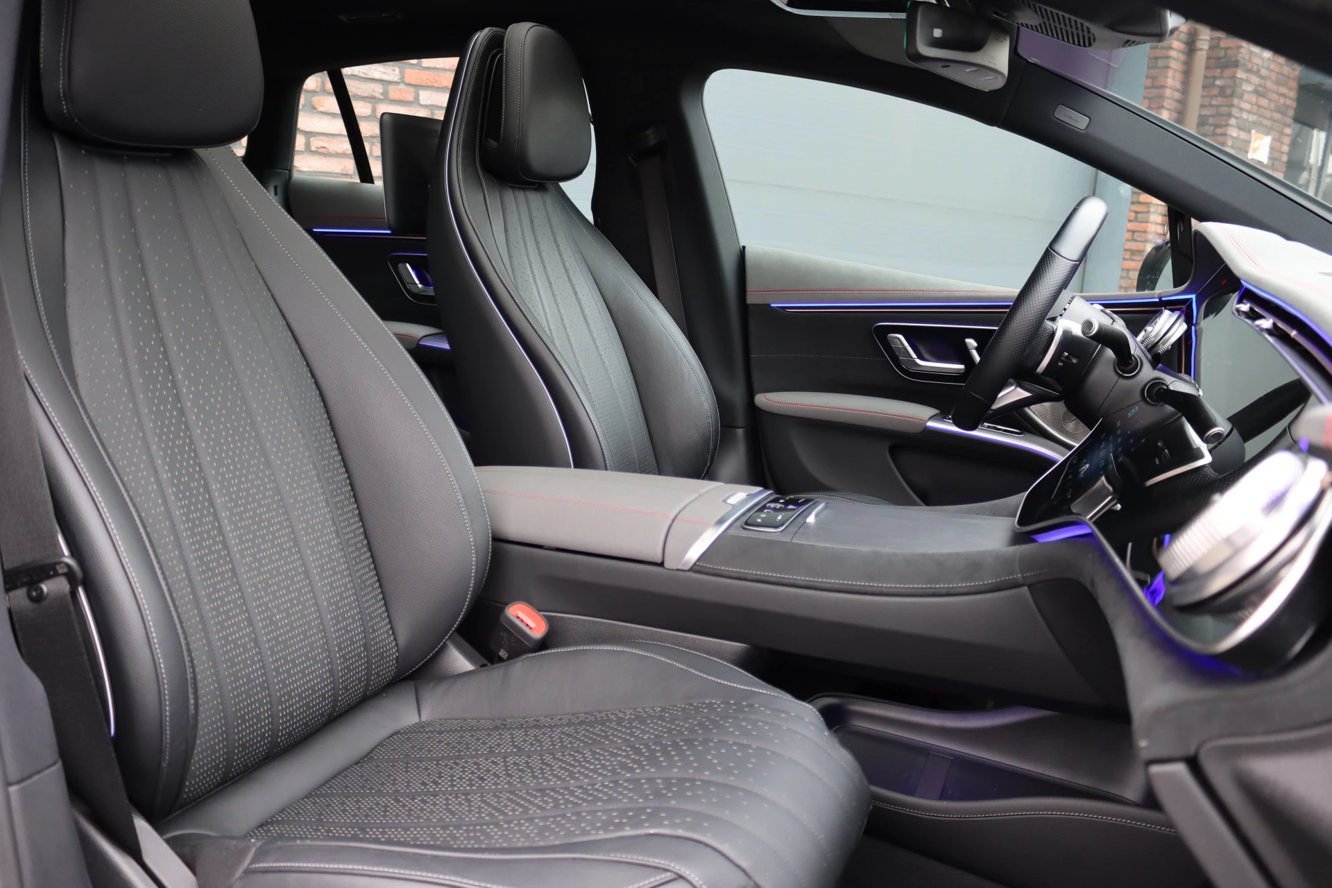 Hoofdafbeelding Mercedes-Benz EQS