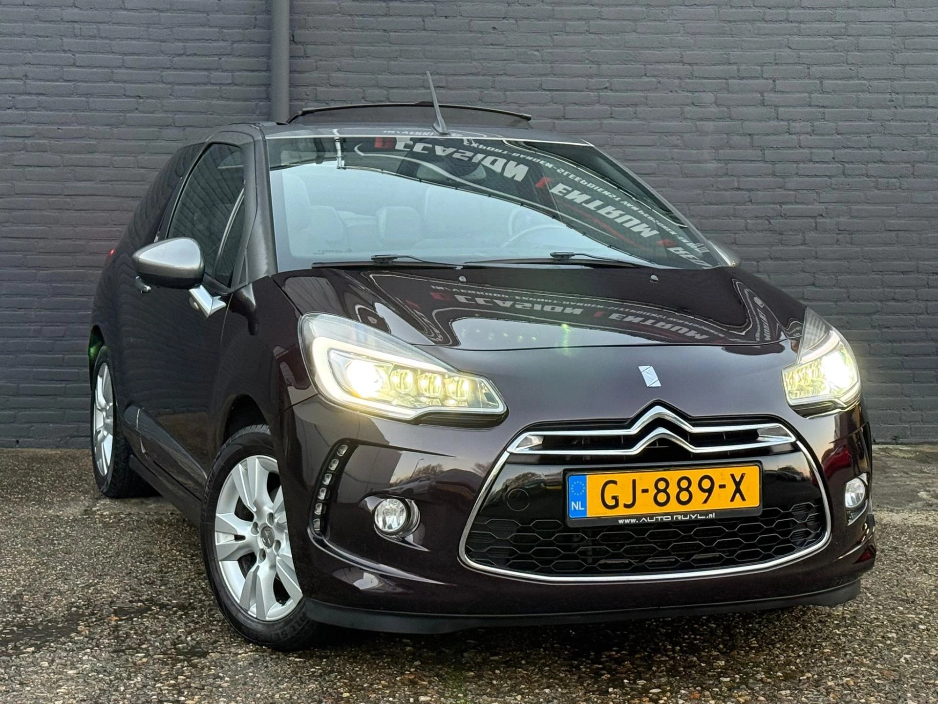 Hoofdafbeelding DS DS 3