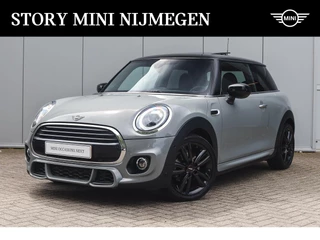 MINI Cooper Hatchback JCW Automaat / Panoramadak / JCW Sportstoelen / Comfort Access / LED / Harman-Kardon / Park Assistant