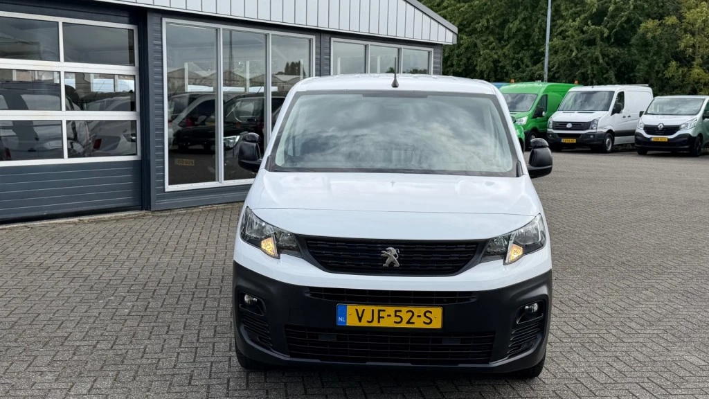 Hoofdafbeelding Peugeot Partner