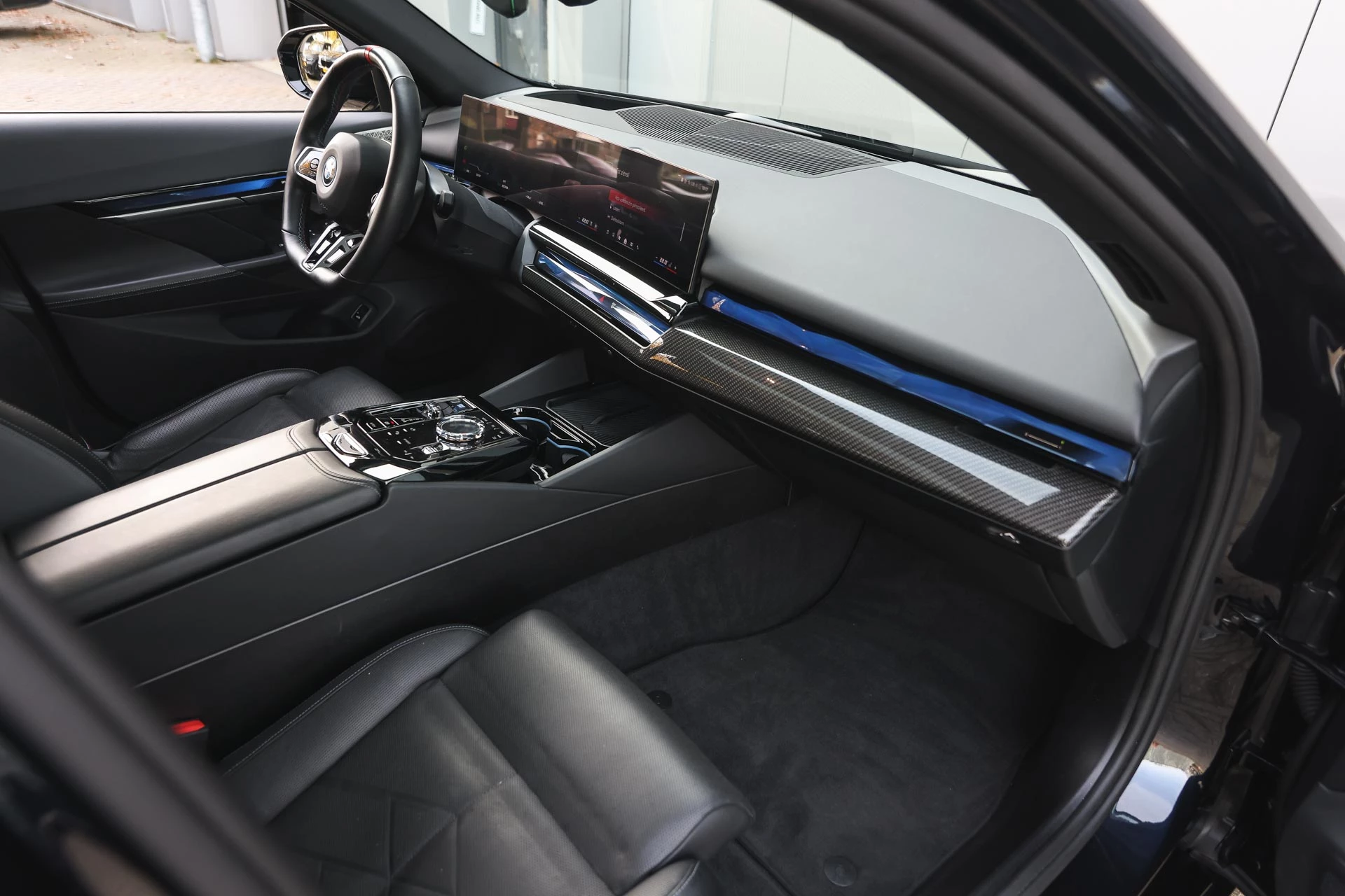 Hoofdafbeelding BMW i5