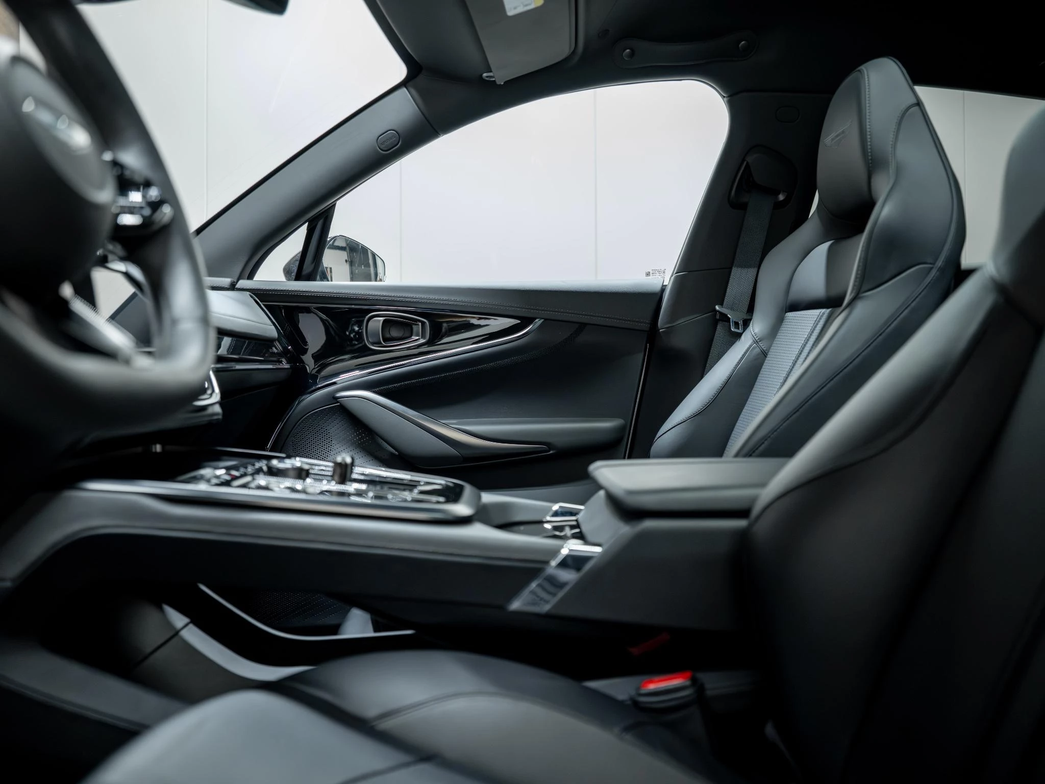 Hoofdafbeelding Aston Martin DBX