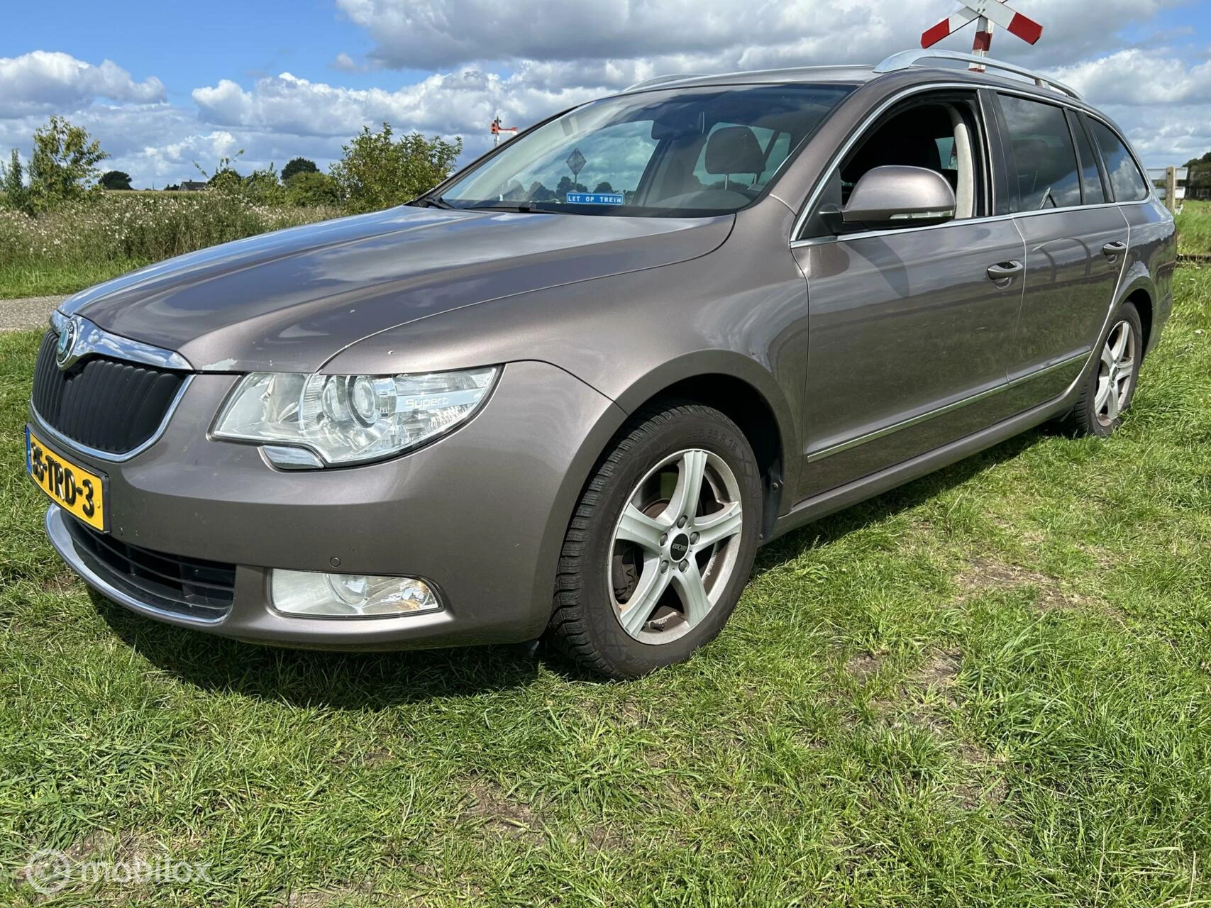 Hoofdafbeelding Škoda Superb