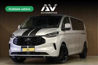 Hoofdafbeelding Ford Transit Custom Ford Transit Custom 300 2.0 TDCI L2H1 Limited DC | Dubbel Cabine | Elec schuifdeuren | ACC | Blind Spot | 360 Camera | CarPlay | Navigatie | Stoelverwarming | 5-Zitter | BPM Vrij