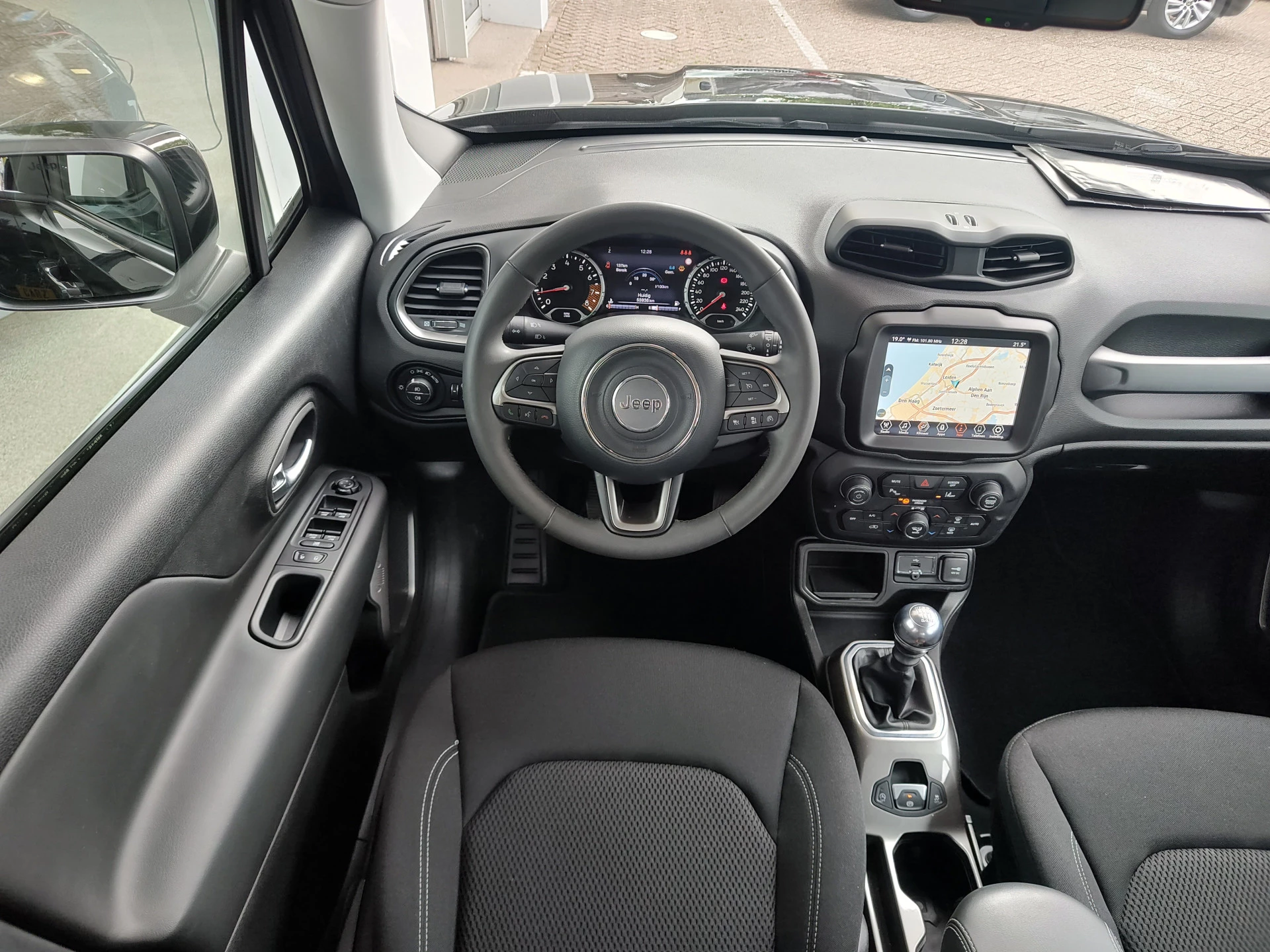Hoofdafbeelding Jeep Renegade