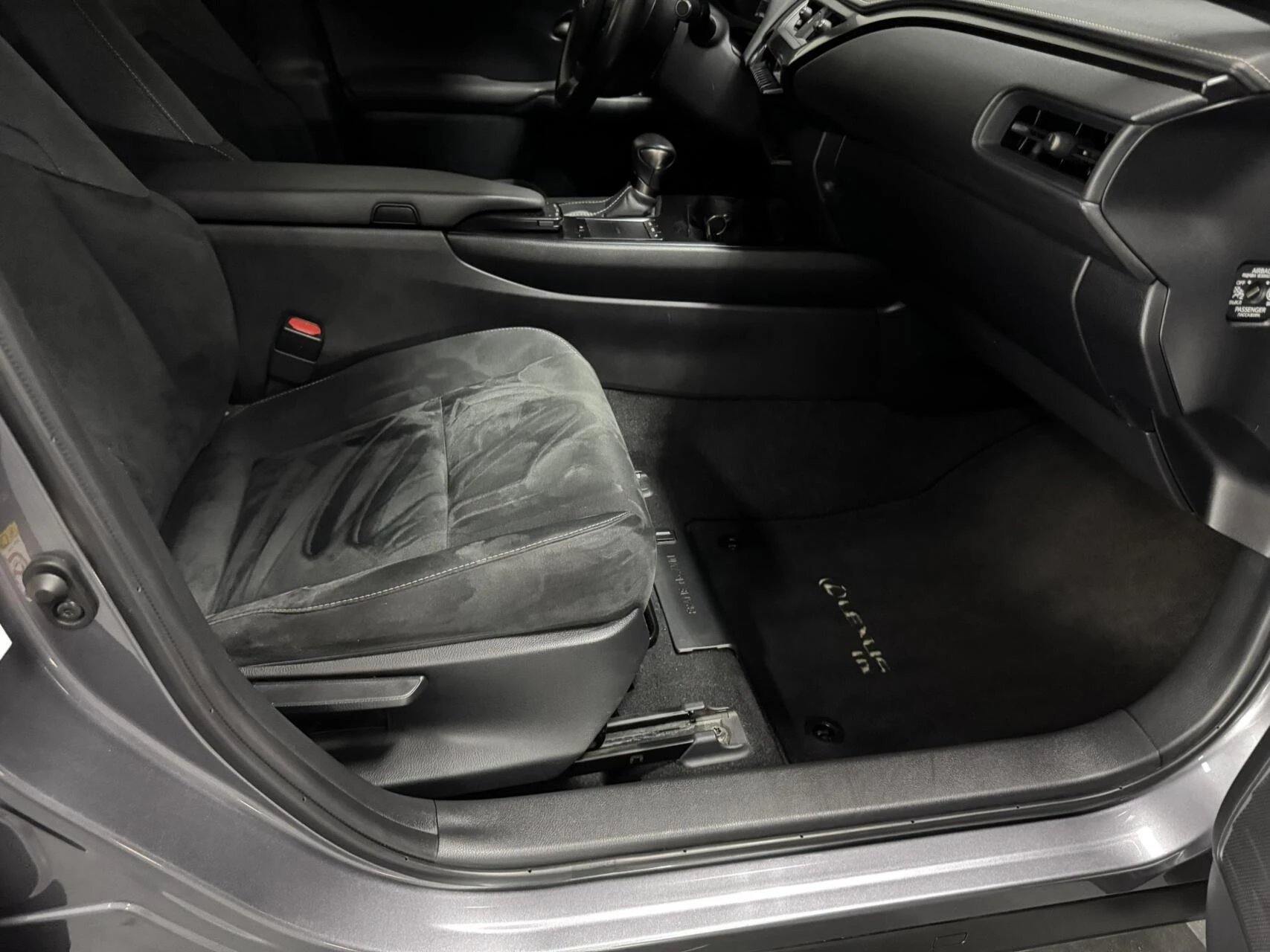 Hoofdafbeelding Lexus UX