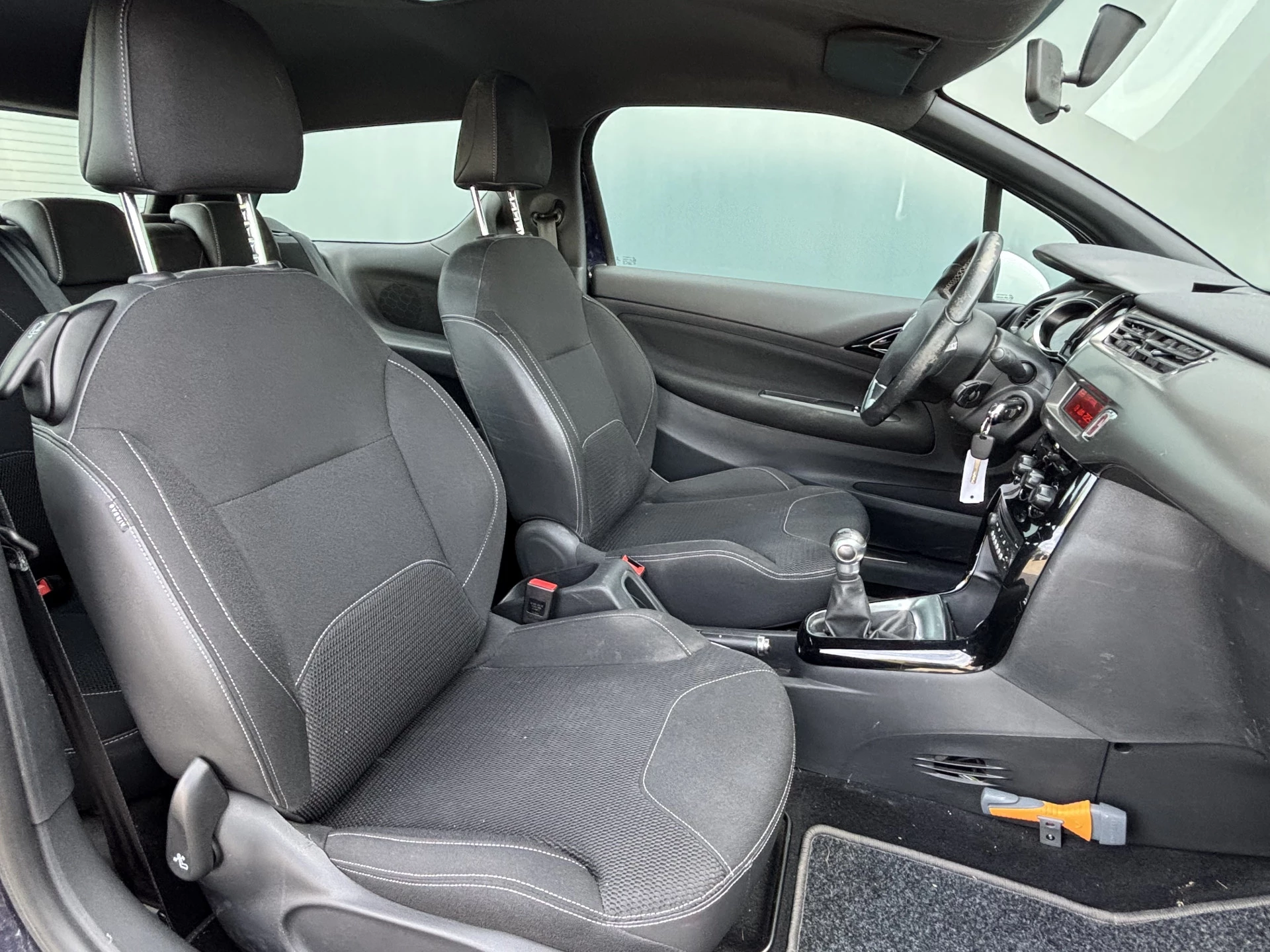 Hoofdafbeelding DS DS 3