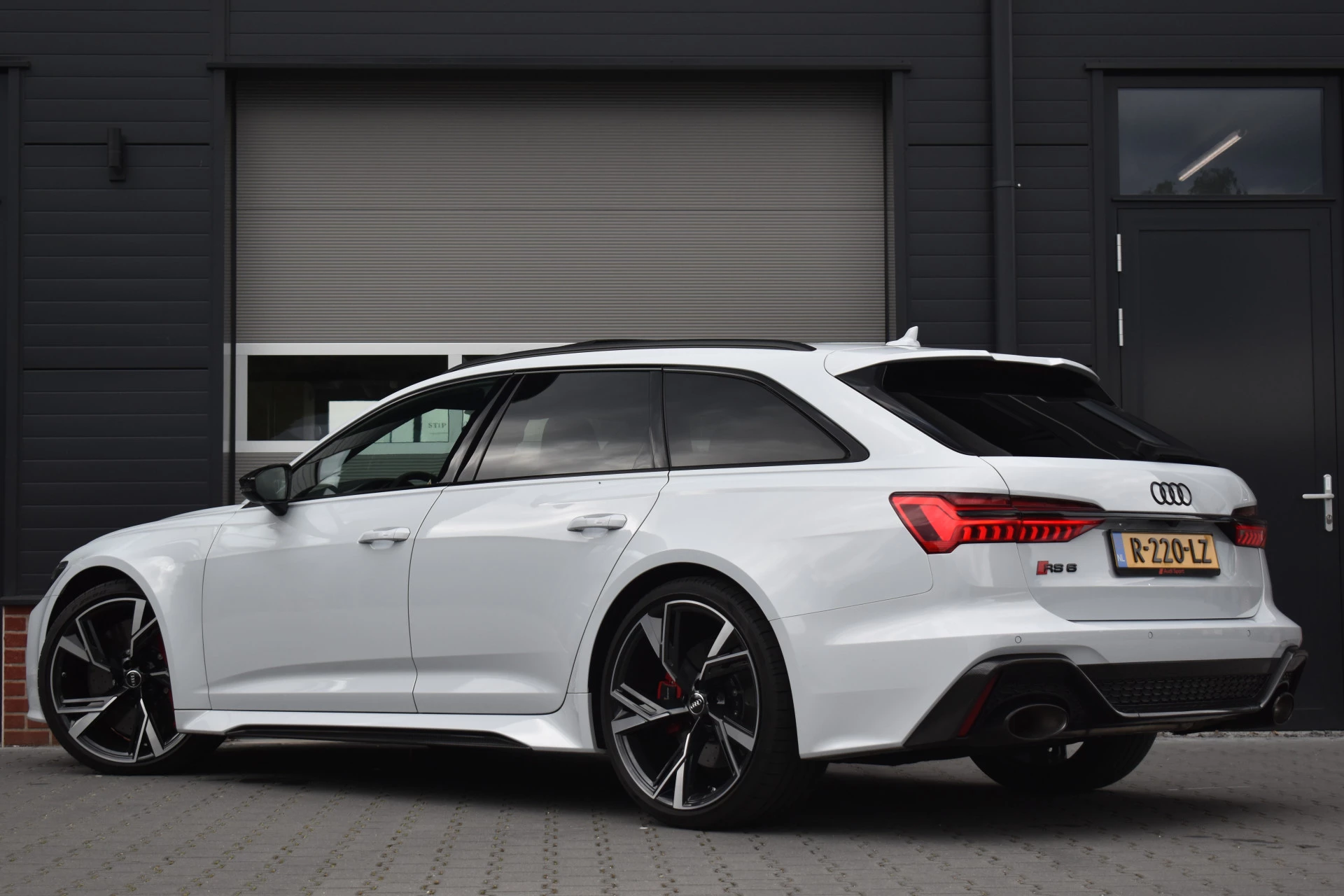 Hoofdafbeelding Audi RS6