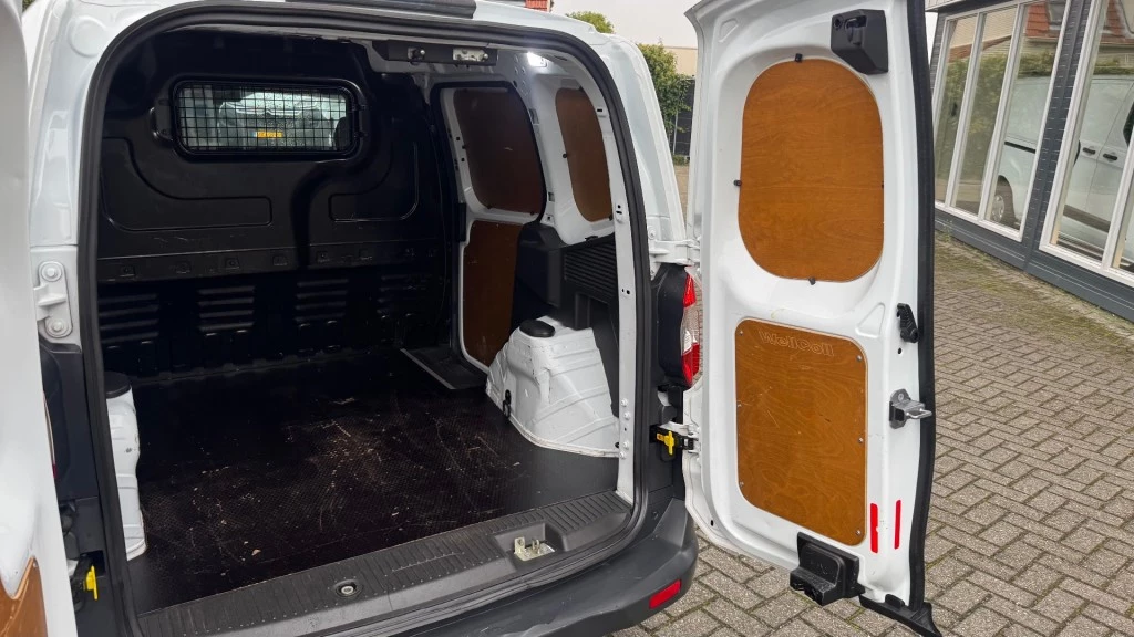 Hoofdafbeelding Ford Transit Courier