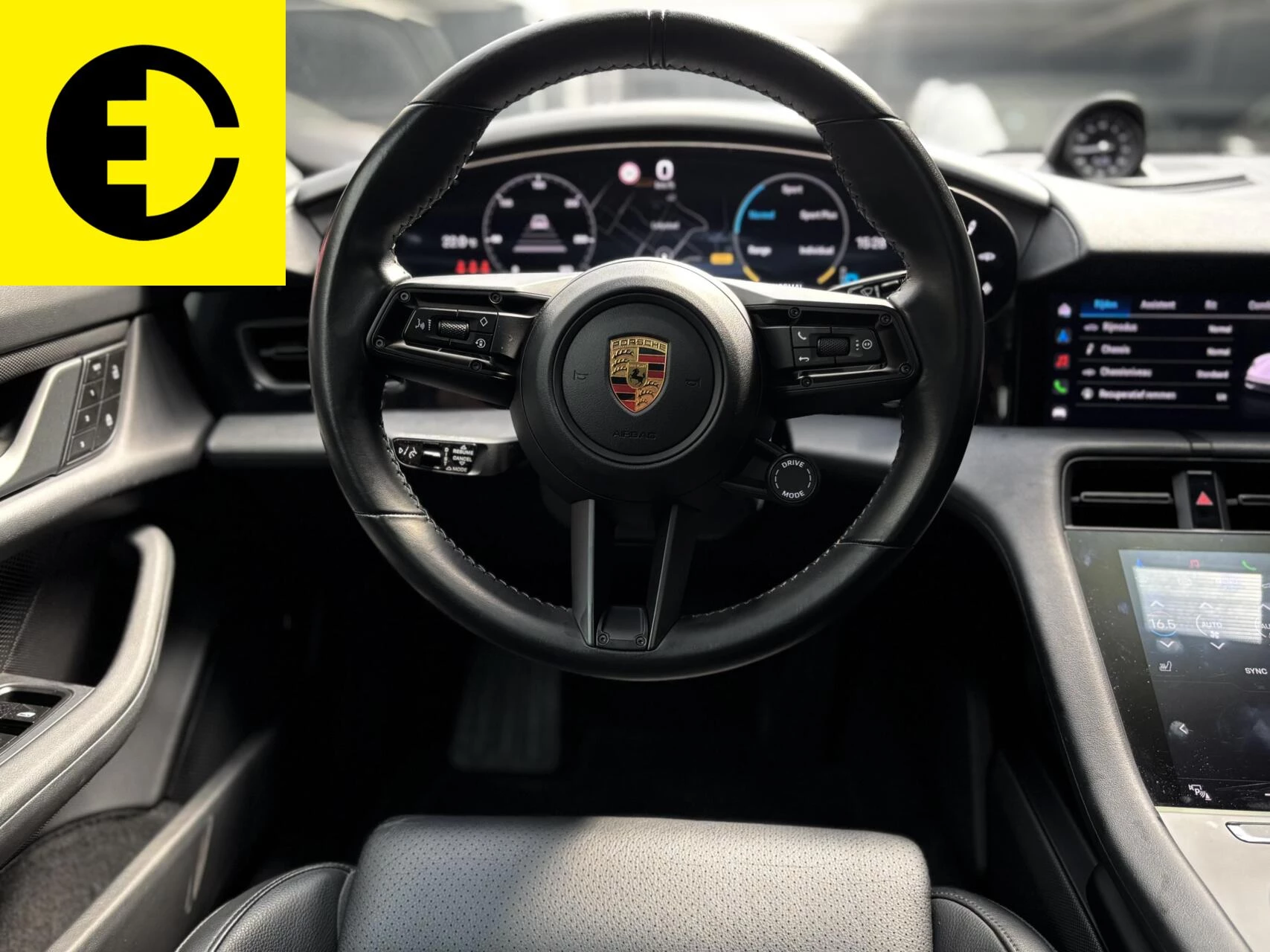 Hoofdafbeelding Porsche Taycan