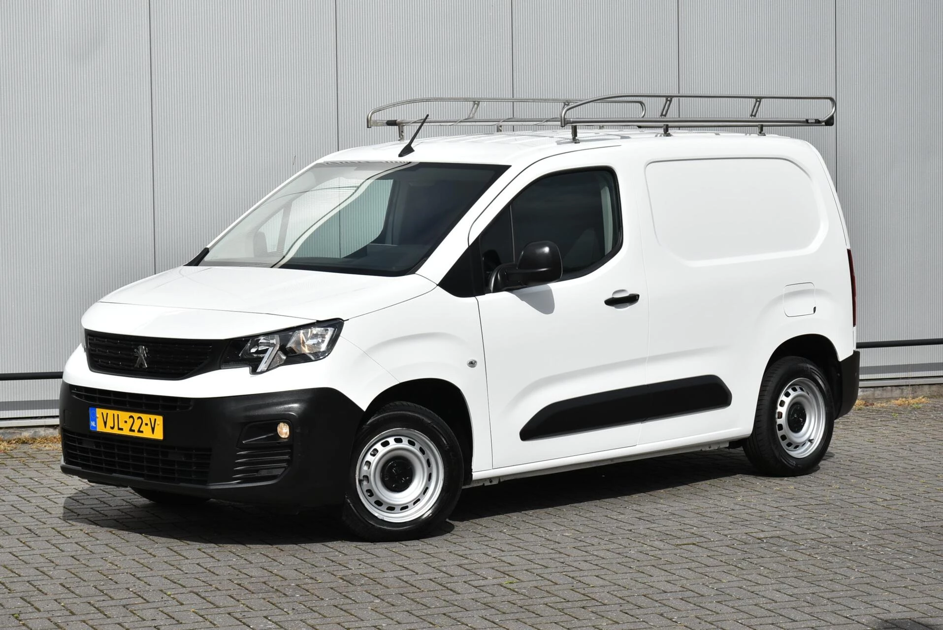 Hoofdafbeelding Peugeot Partner