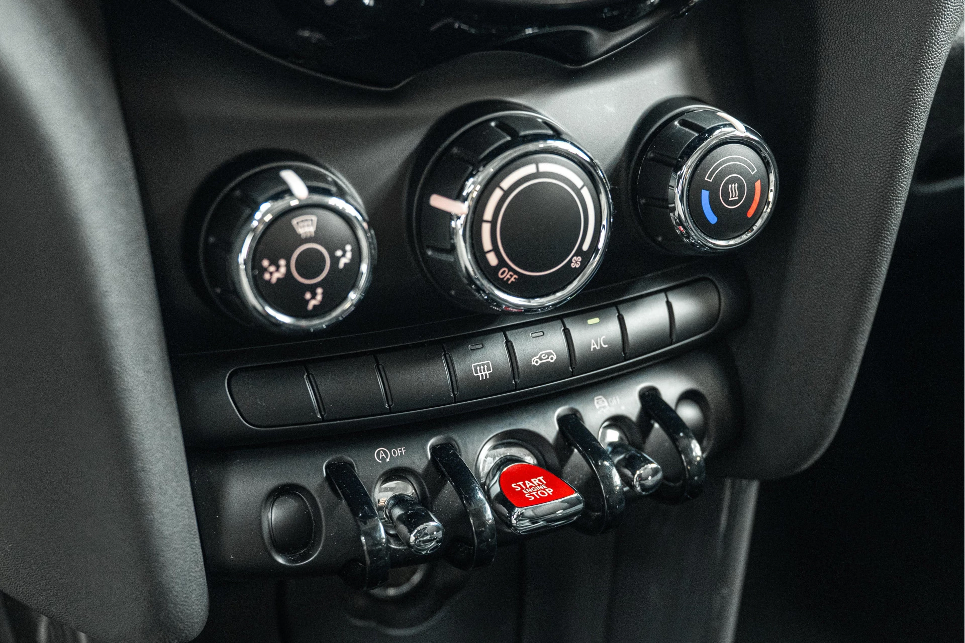 Hoofdafbeelding MINI One