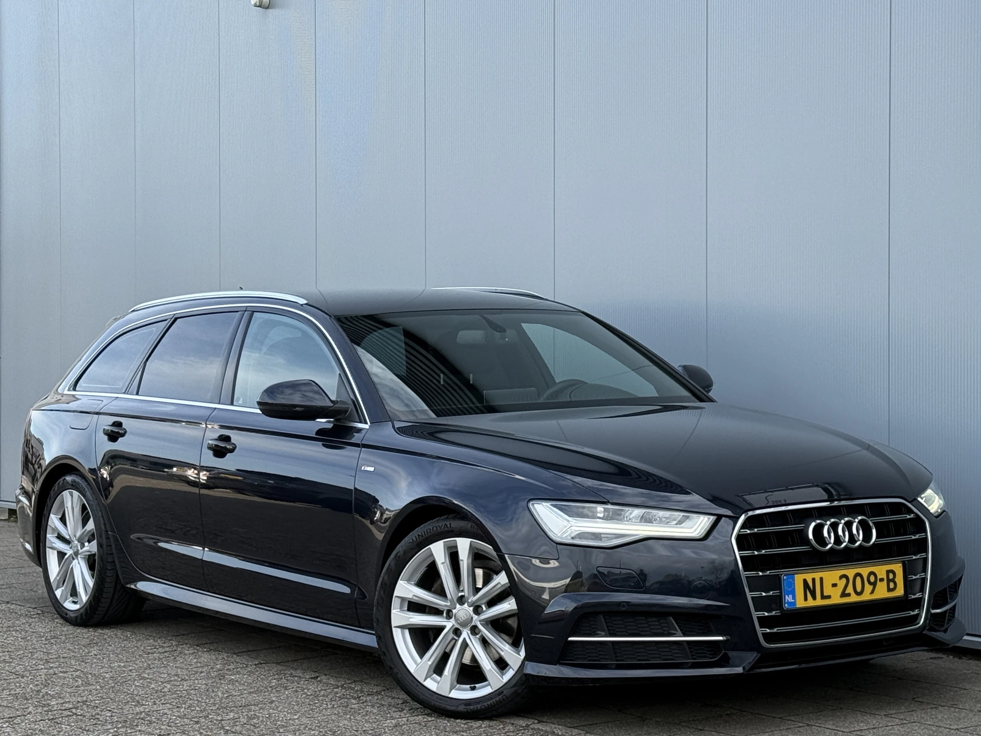 Hoofdafbeelding Audi A6