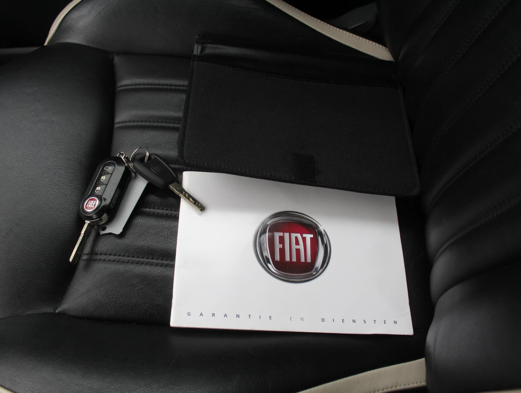 Hoofdafbeelding Fiat 500C