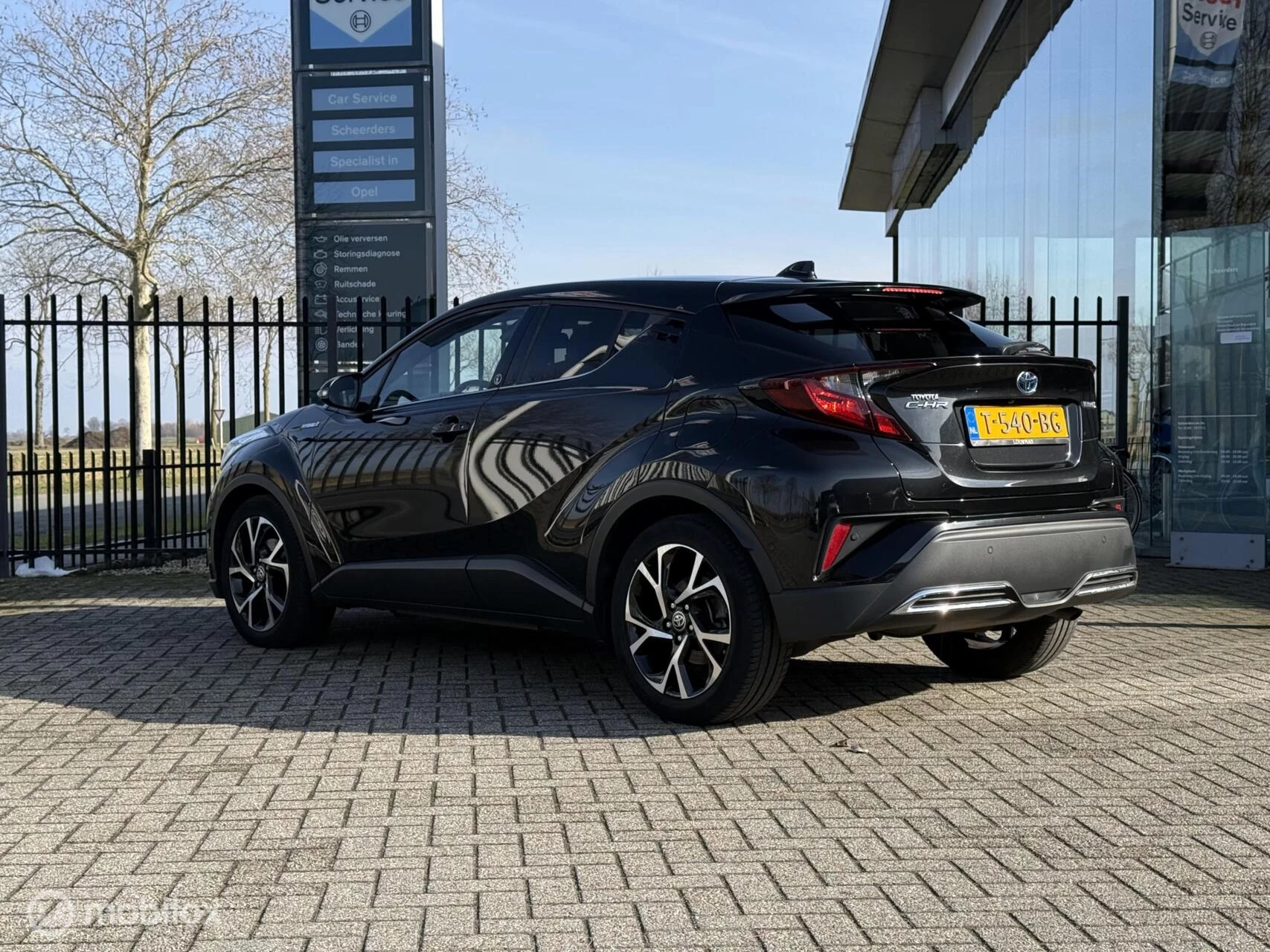 Hoofdafbeelding Toyota C-HR