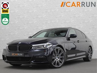 BMW 5 Serie 540i M-Sport | Schuifdak | Individual Leder | Harman-Kardon | Comfortstoelen | Head-Up | Memory | Full-LED | Stuurverwarming | 20'' | Origineel NL | Camera | Sfeerverlichting | Stoelverwarming | Carplay | Draadloos Laden |