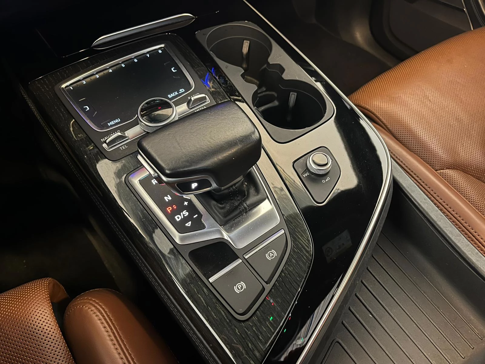 Hoofdafbeelding Audi Q7