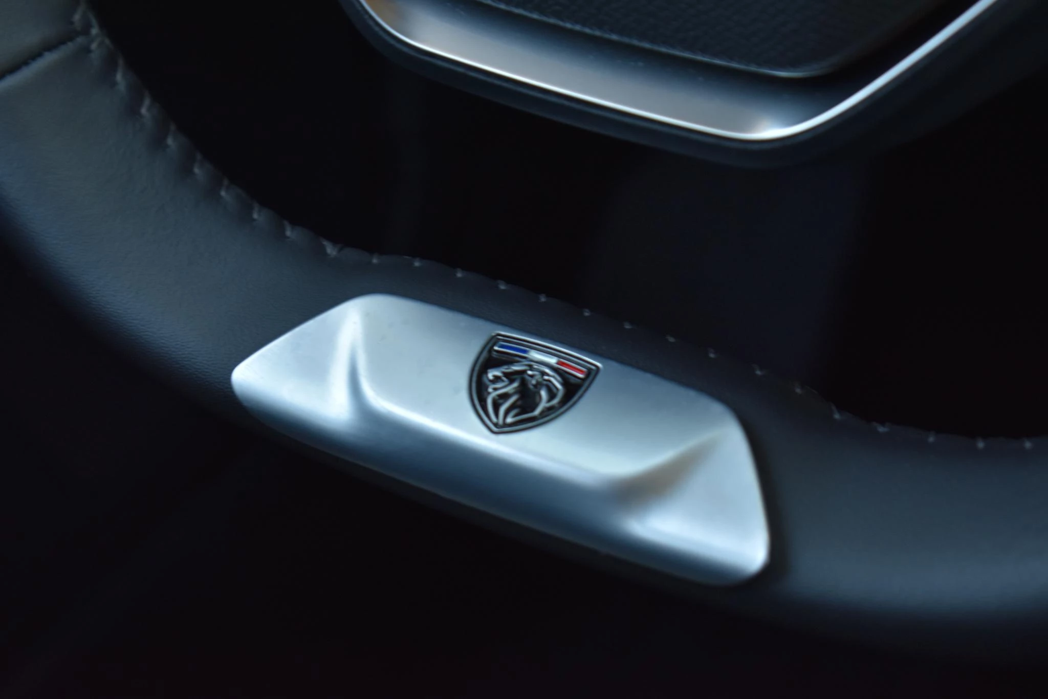 Hoofdafbeelding Peugeot 408