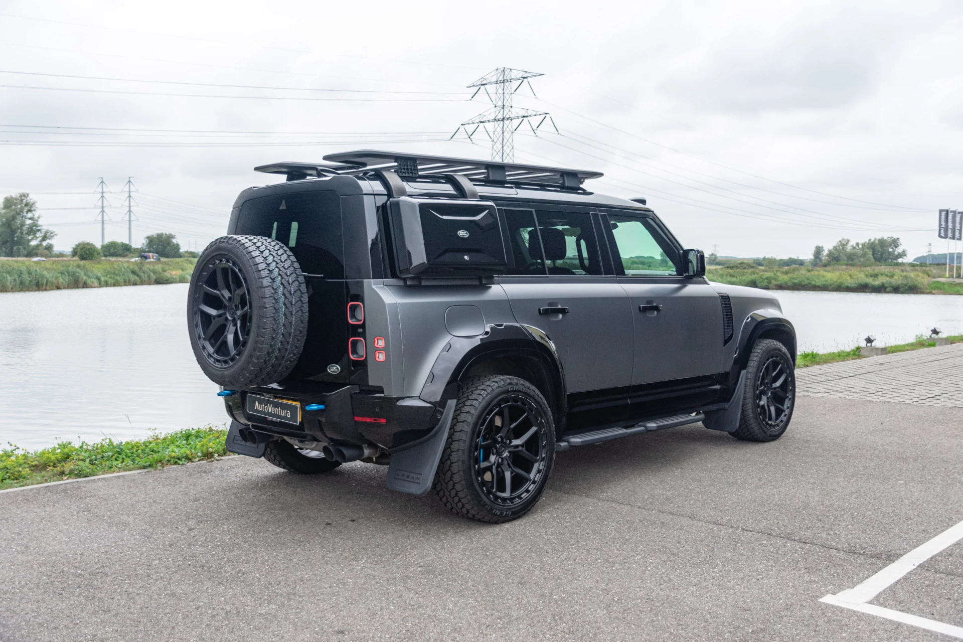 Hoofdafbeelding Land Rover Defender