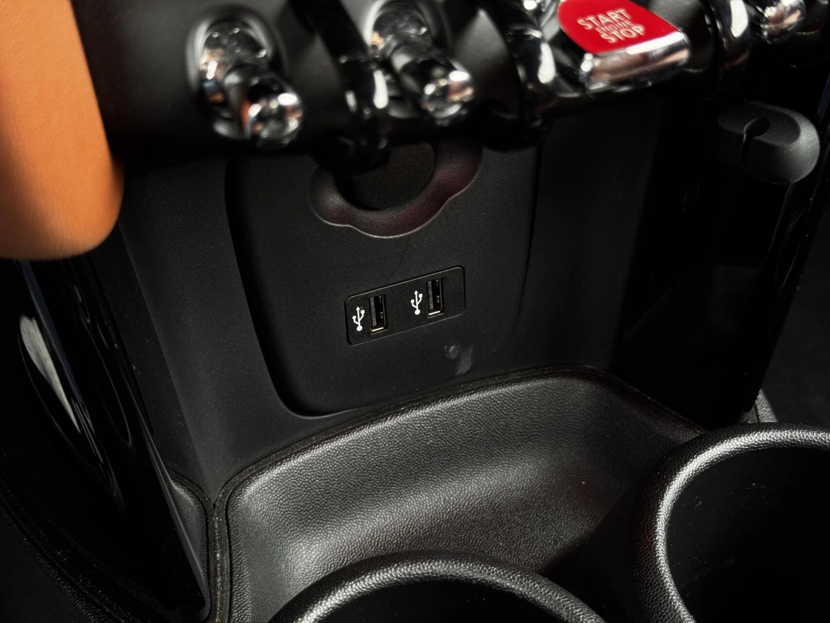 Hoofdafbeelding MINI Cooper Cabrio