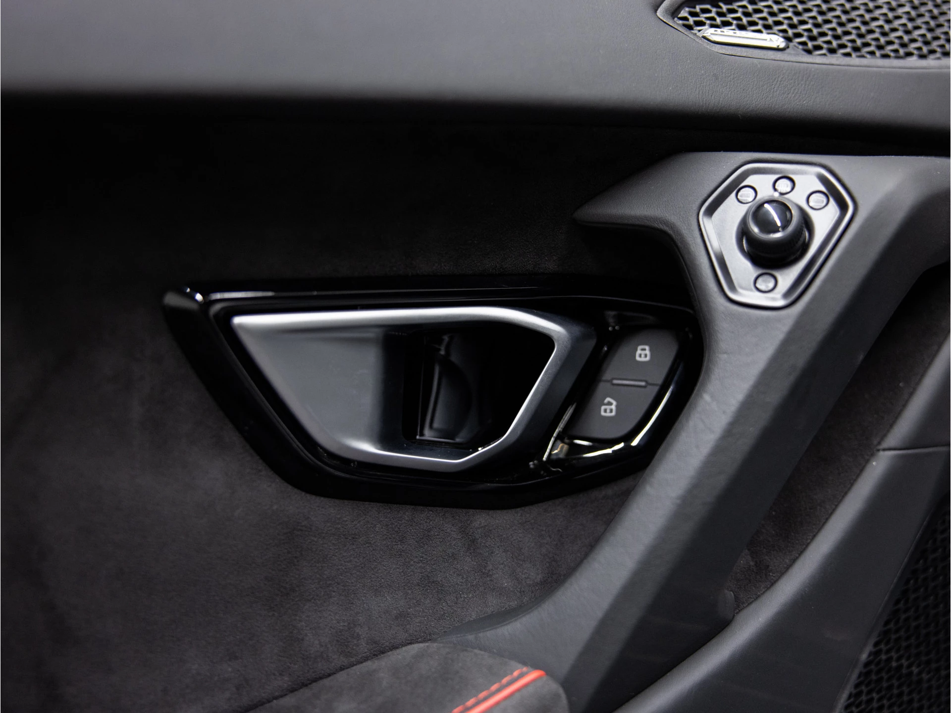 Hoofdafbeelding Lamborghini Huracán