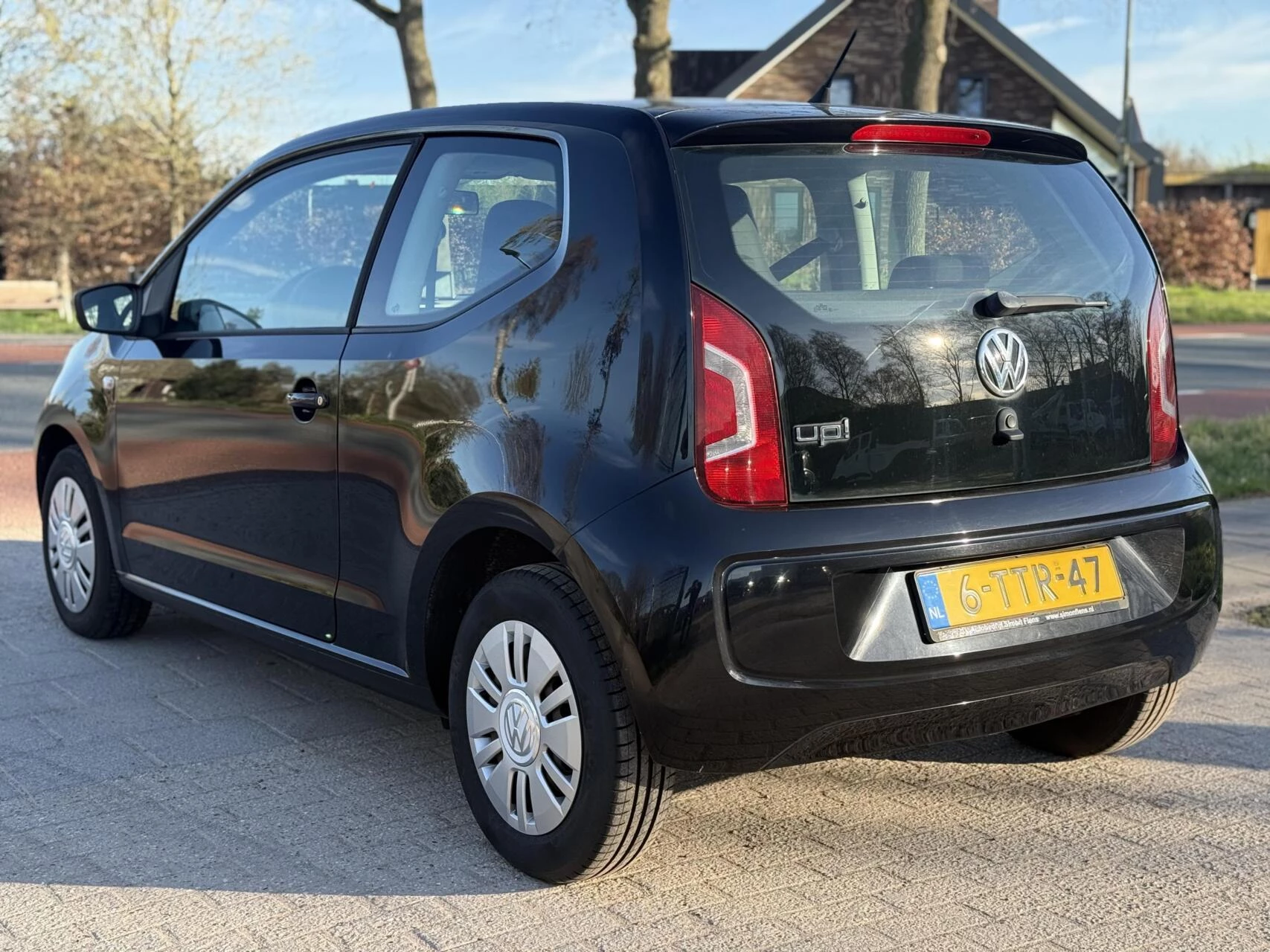 Hoofdafbeelding Volkswagen up!