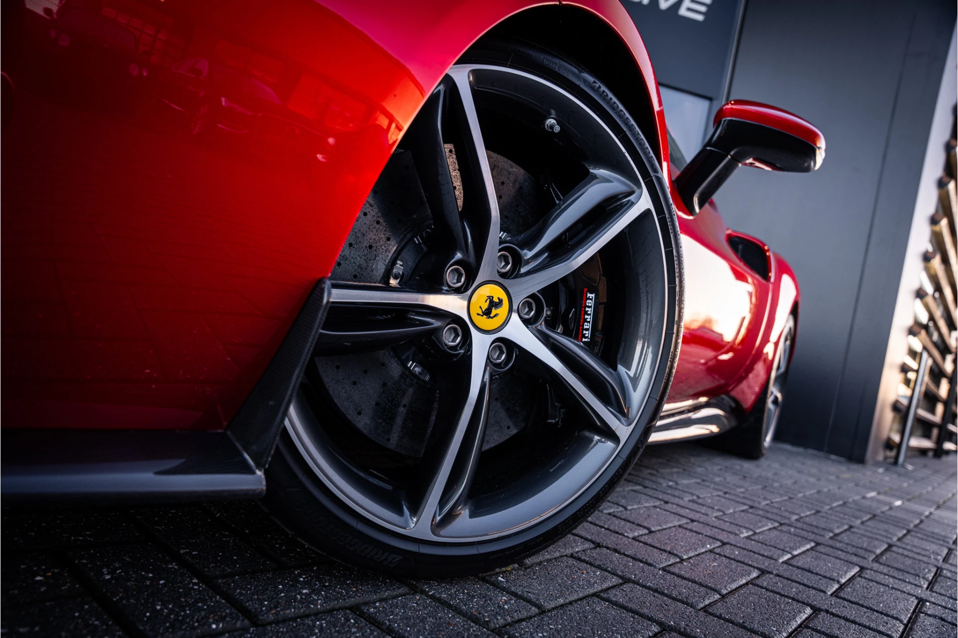 Hoofdafbeelding Ferrari 296