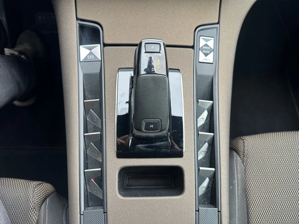 Hoofdafbeelding DS DS 7