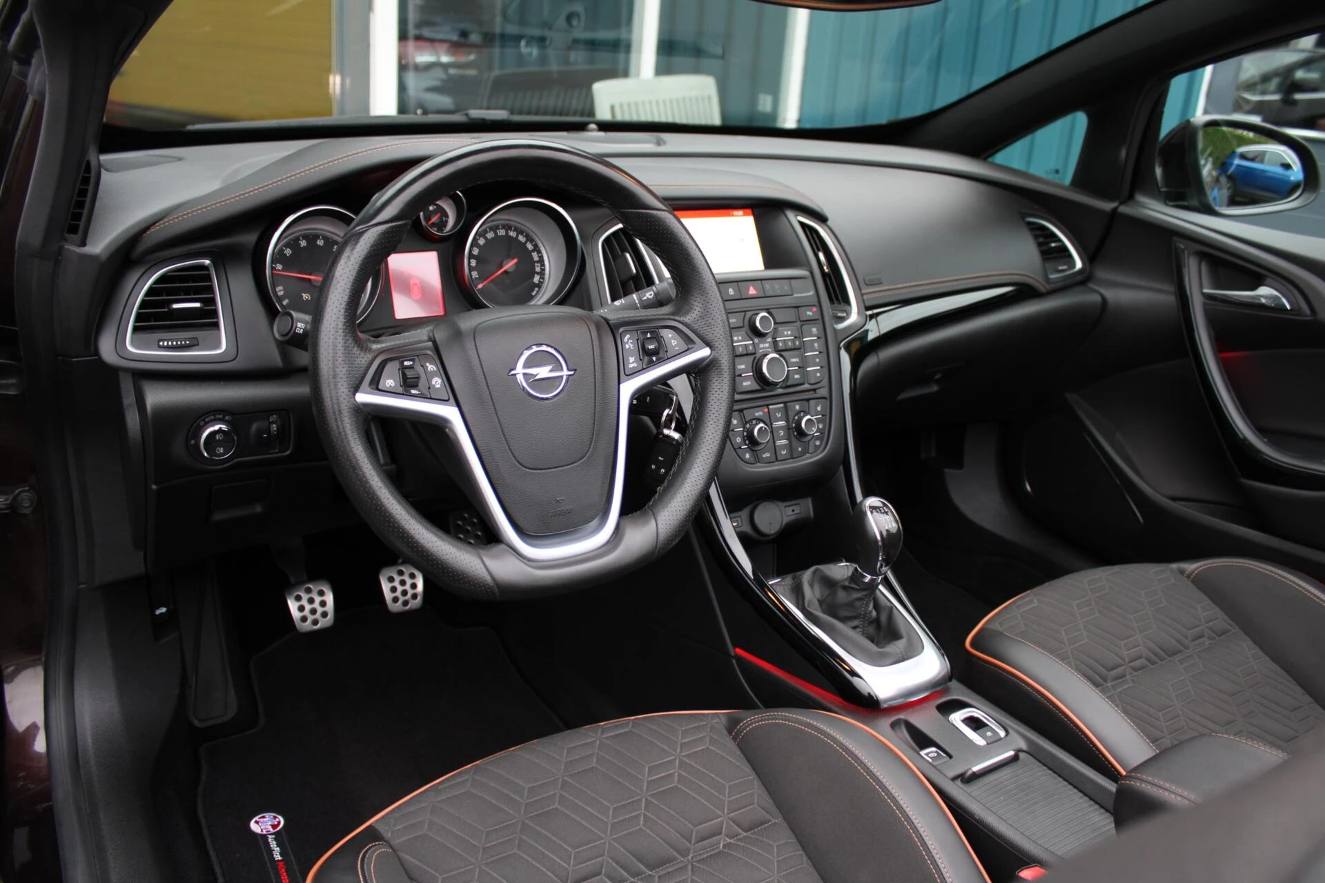 Hoofdafbeelding Opel Cascada