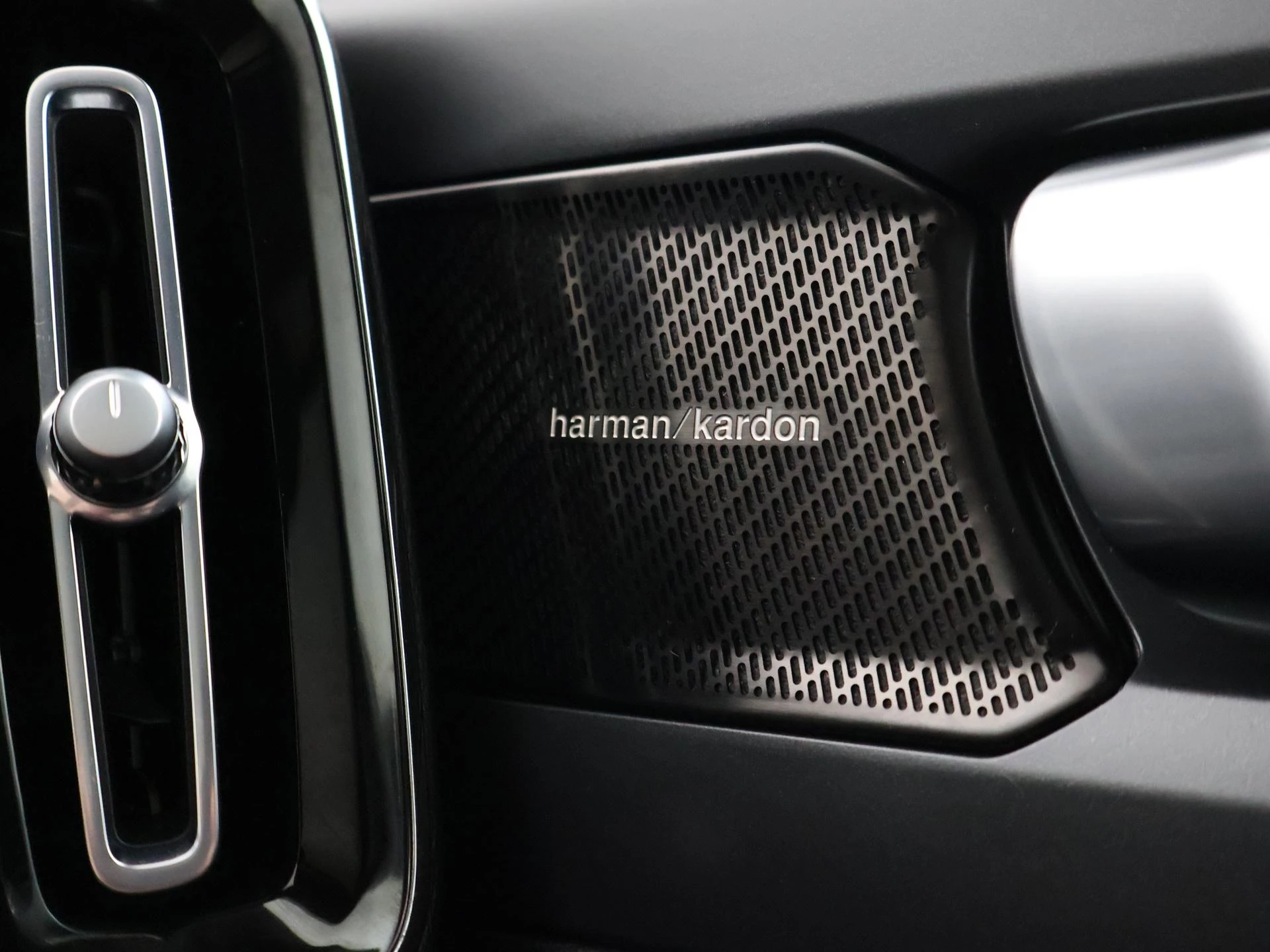 Hoofdafbeelding Volvo C40