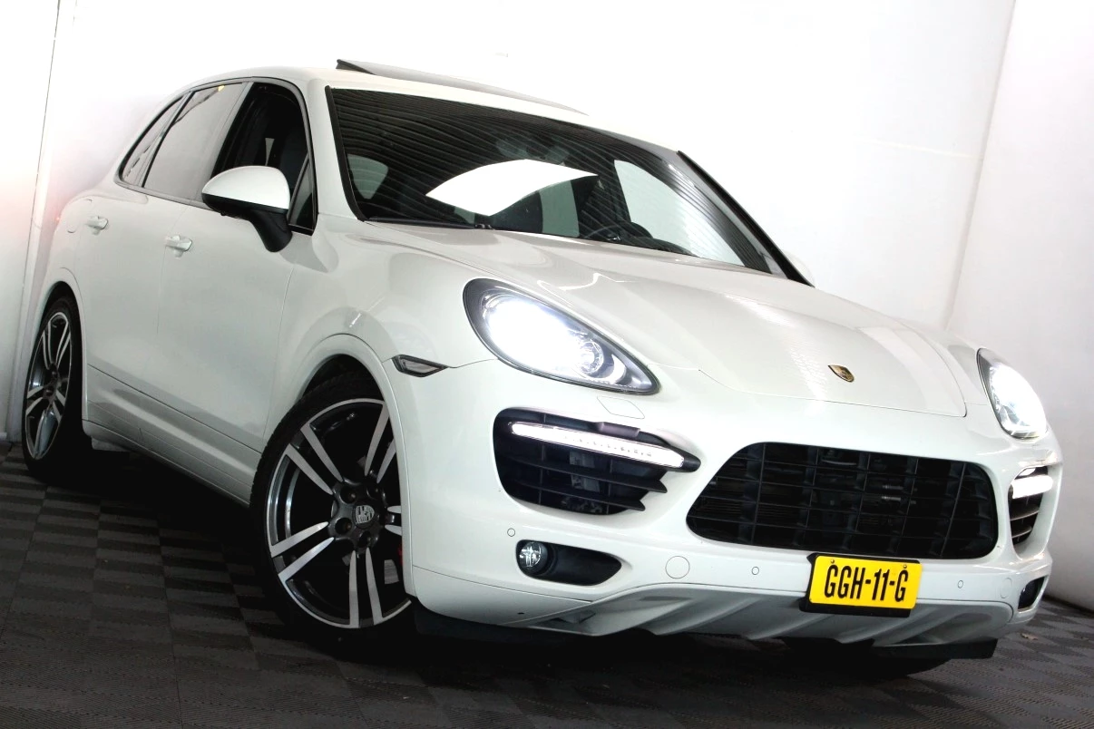 Hoofdafbeelding Porsche Cayenne
