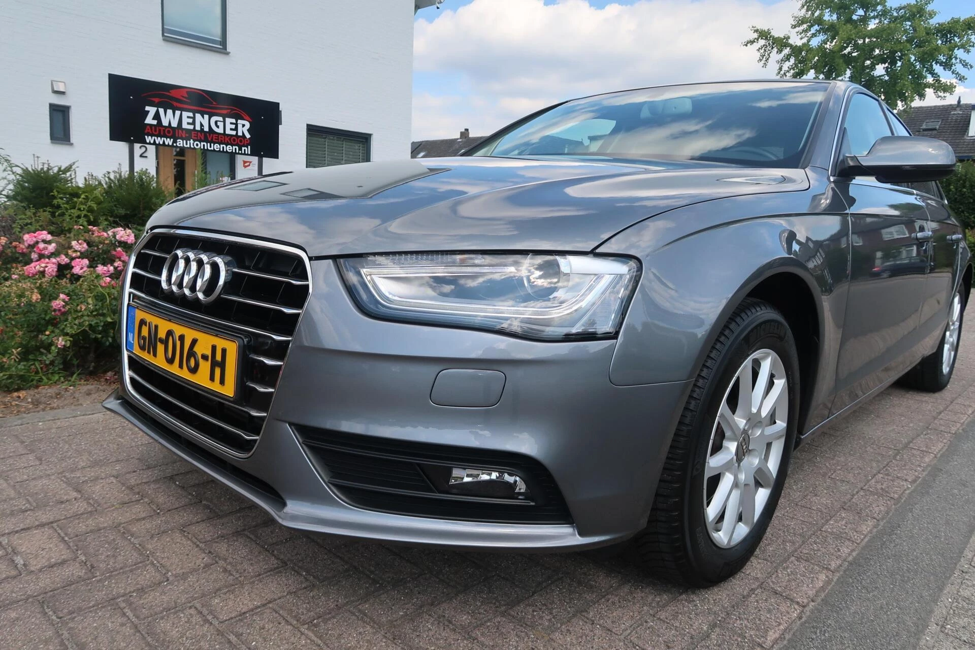 Hoofdafbeelding Audi A4