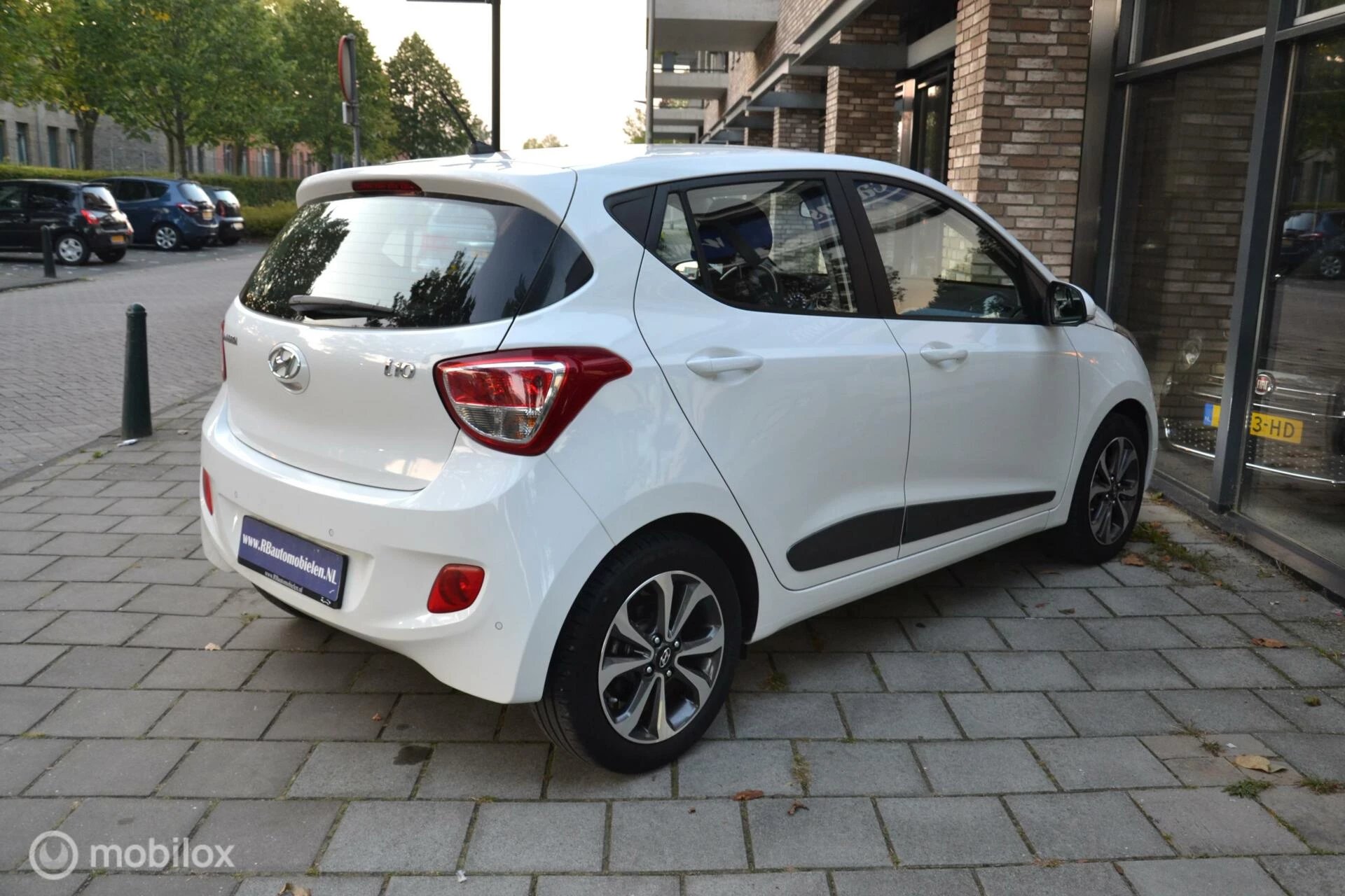 Hoofdafbeelding Hyundai i10