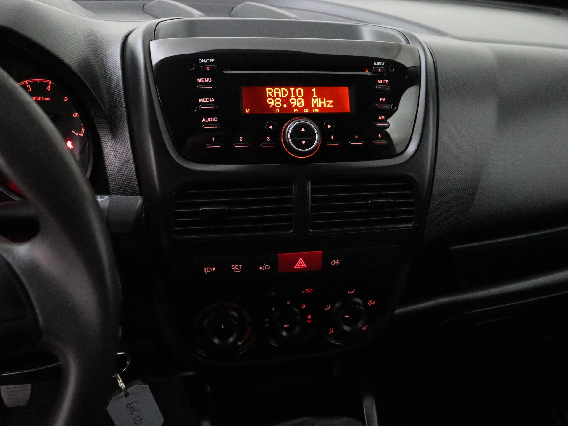Hoofdafbeelding Opel Combo