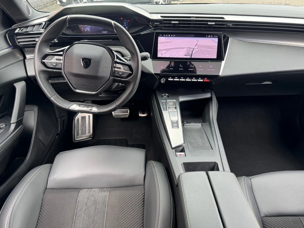 Hoofdafbeelding Peugeot 408