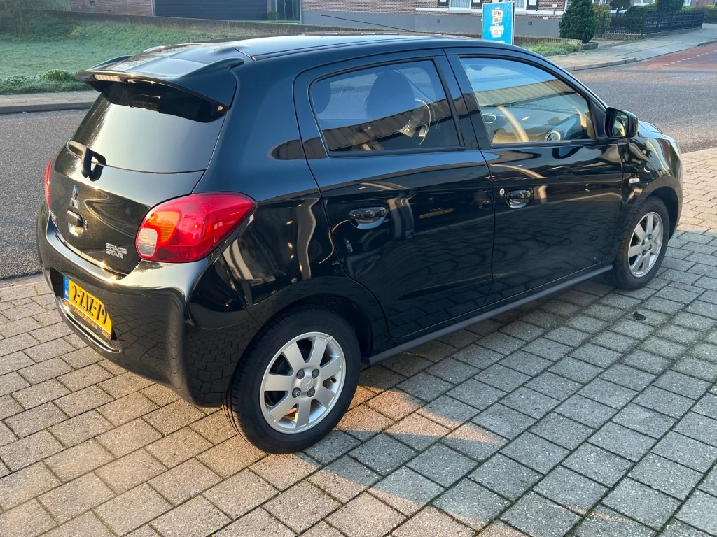 Hoofdafbeelding Mitsubishi Space Star