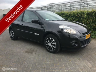 Hoofdafbeelding Renault Clio Renault Clio 1.5 dCi Authentique Cruise Contr Mistl UNIEK 125;000KM NAP Org NL Centr Verg Nieuwe APK!