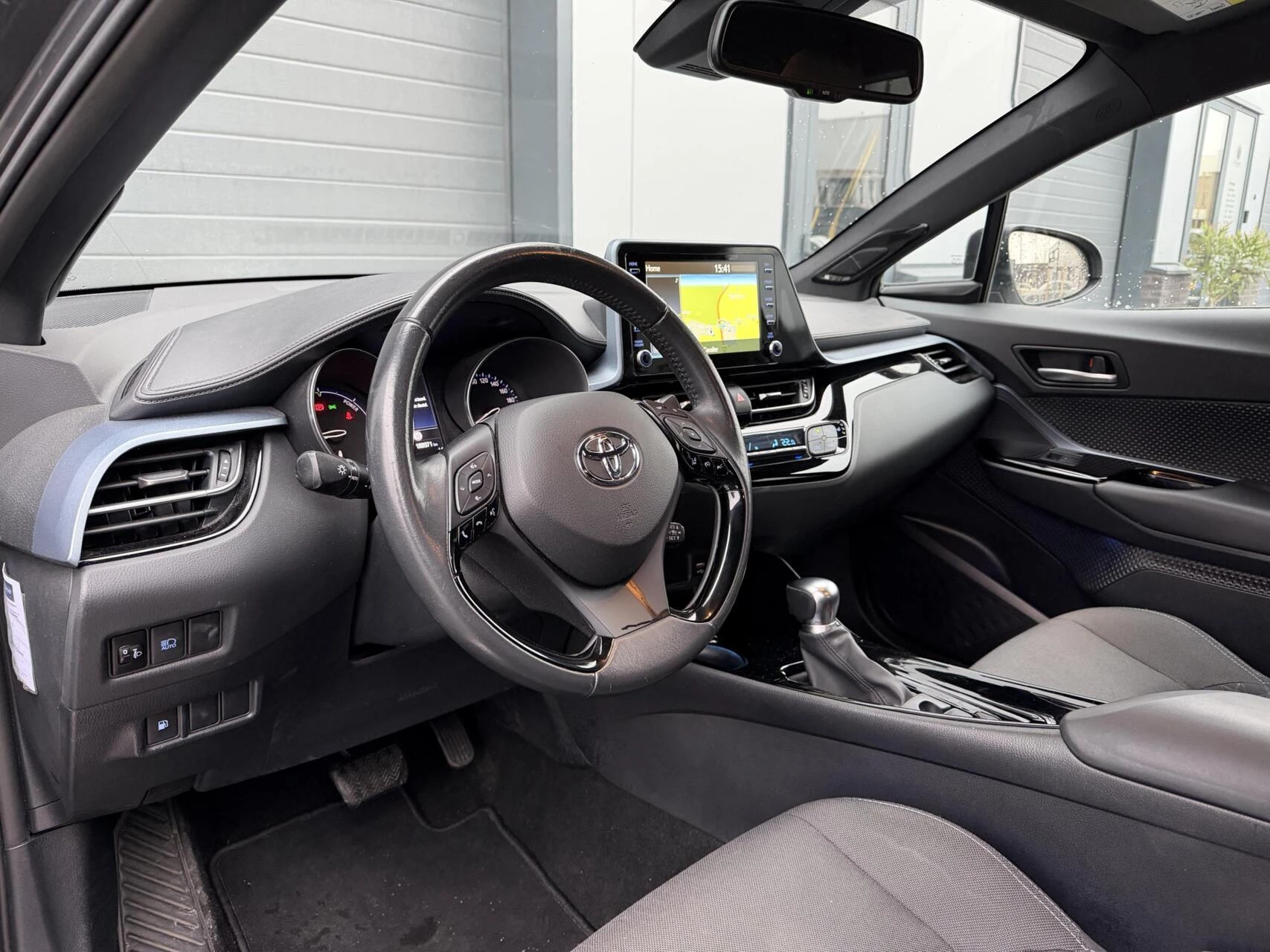 Hoofdafbeelding Toyota C-HR