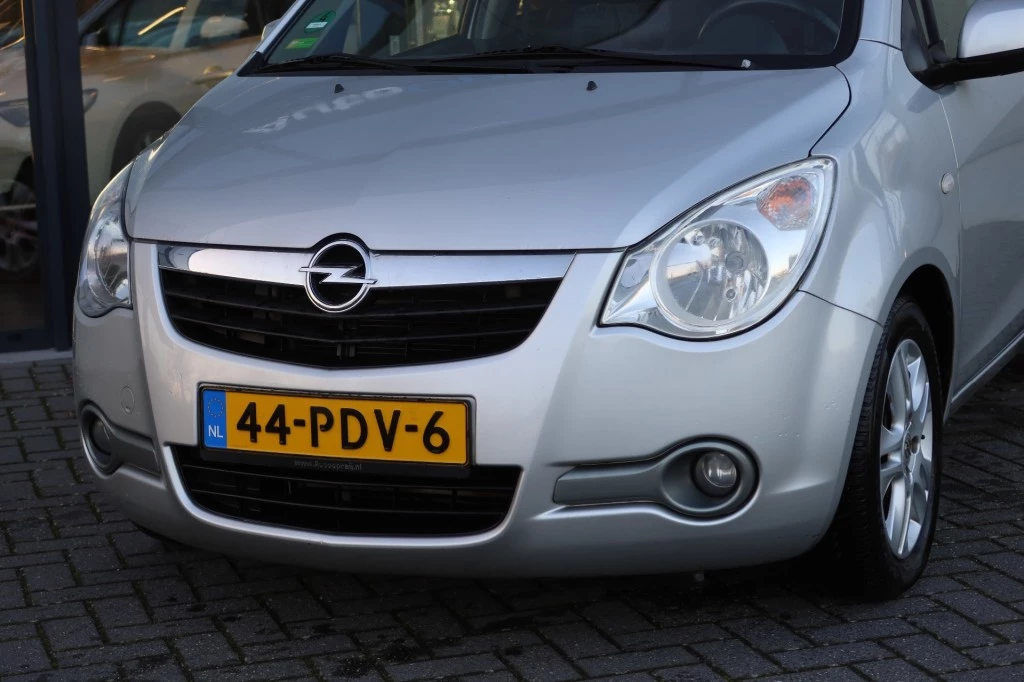Hoofdafbeelding Opel Agila