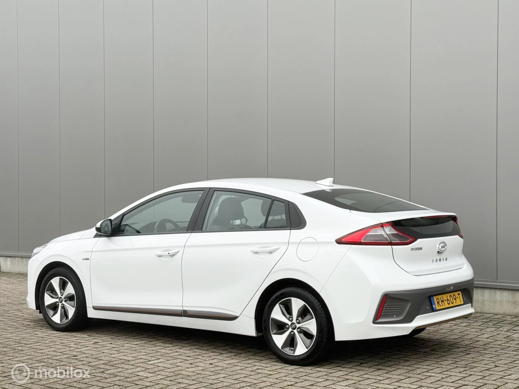 Hoofdafbeelding Hyundai IONIQ